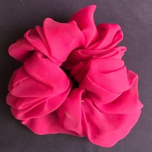 PM03021 Handmade Hair Scrunchie